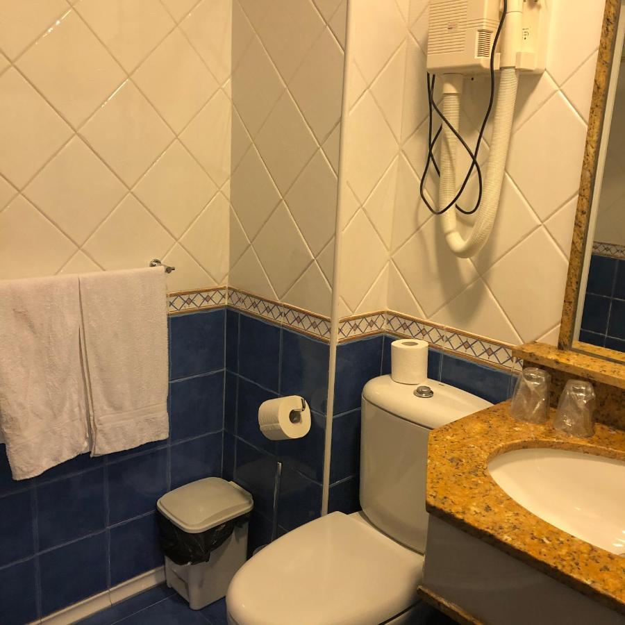 Hotel Restaurante La Carasca Орле Экстерьер фото