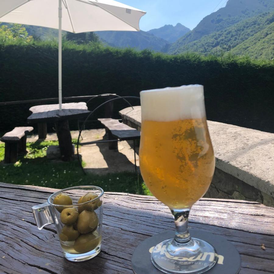 Hotel Restaurante La Carasca Орле Экстерьер фото