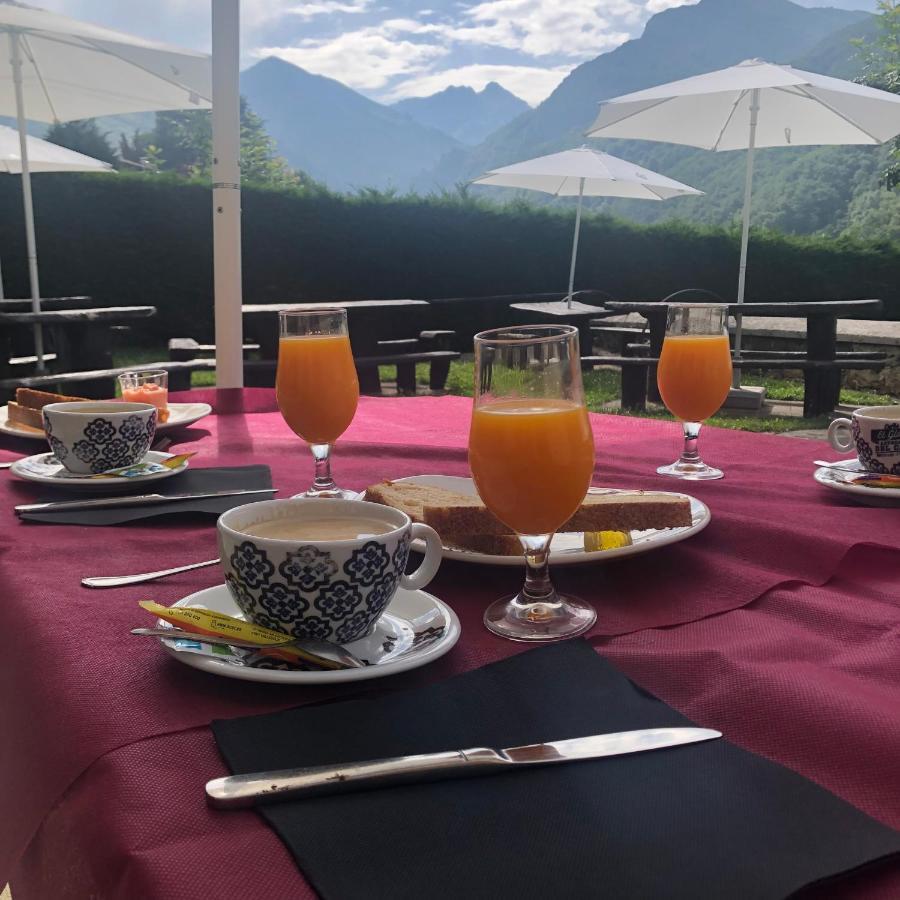 Hotel Restaurante La Carasca Орле Экстерьер фото